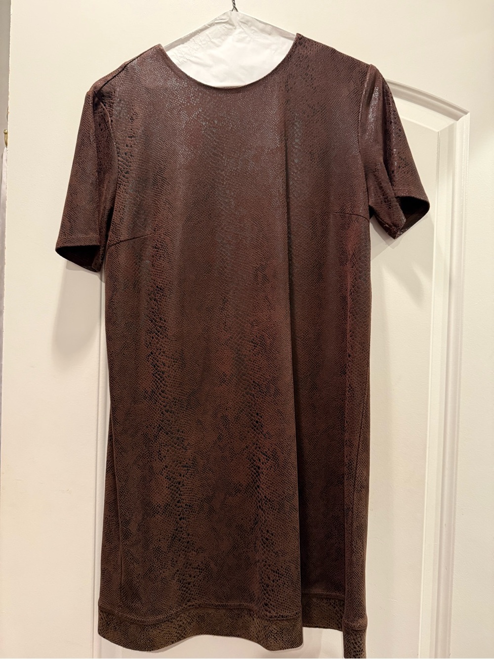 Snake print short sleeve dress